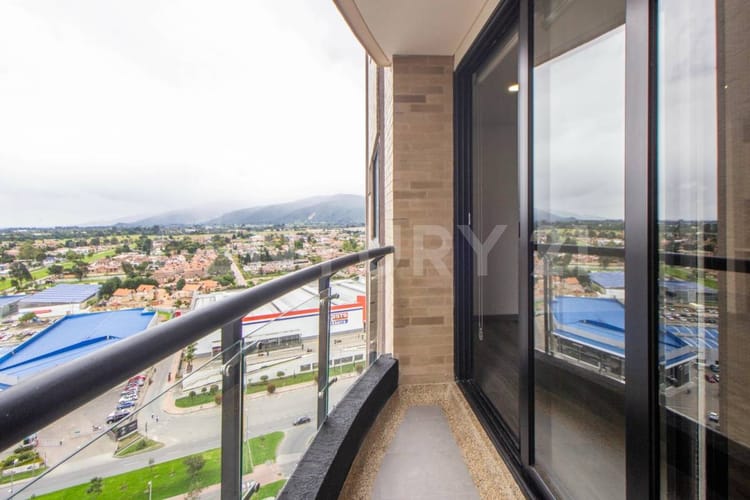 Apartamento de 3 alcobas en arriendo en San Jose De Bavaria, Bogotá, 80 m² · foto 3 de 24