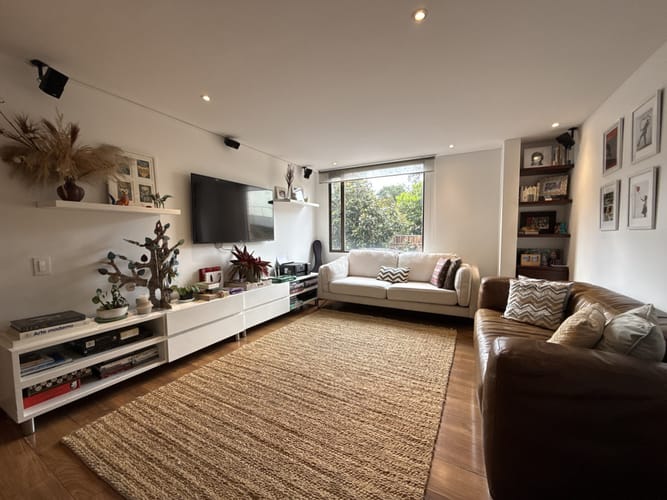 Casa de 3 alcobas en venta en Santa Barbara Oriental, Bogotá, 325 m² · foto 8 de 24