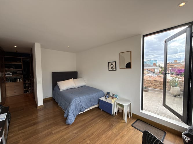 Casa de 3 alcobas en venta en Santa Barbara Oriental, Bogotá, 325 m² · foto 20 de 24