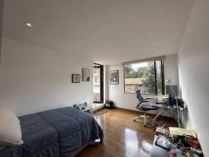 Casa de 3 alcobas en venta en Santa Barbara Oriental, Bogotá, 325 m² · foto 23 de 24