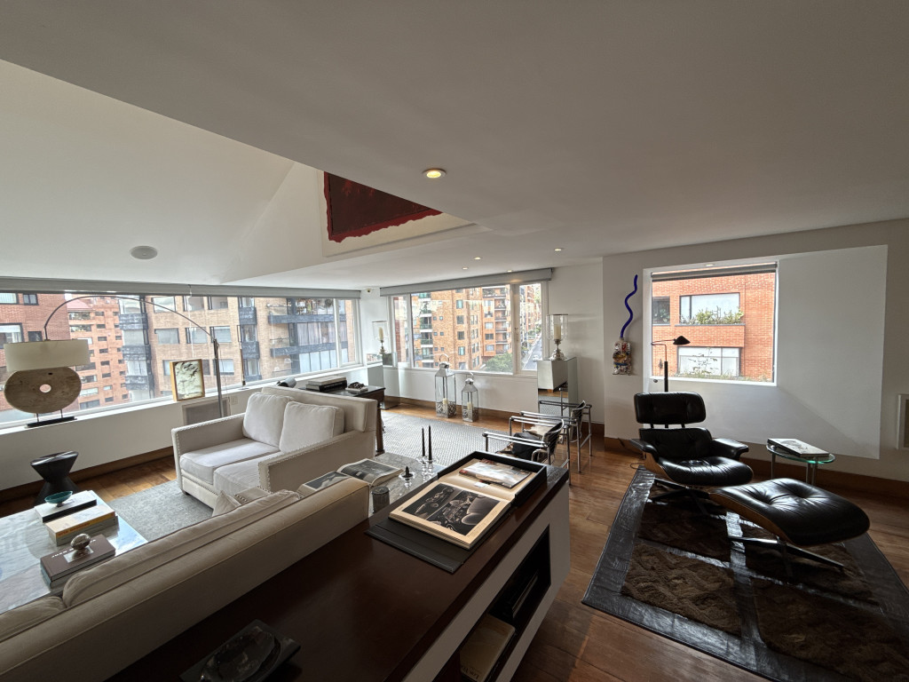 Apartamento en venta en El Refugio, Bogotá · foto 5 de 24