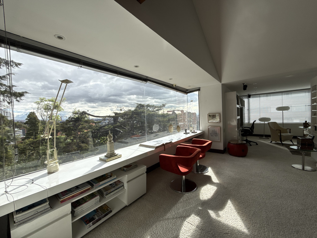 Apartamento en venta en El Refugio, Bogotá · foto 15 de 24