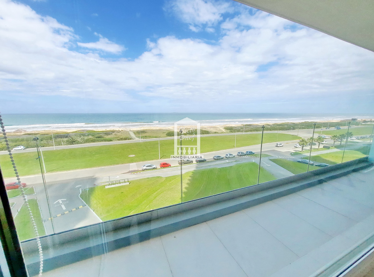 ESPECTACULAR PLANTA!! PRIMERA FILA A ESTRENAR CON TODOS LOS AMENITIES!! · Foto 7