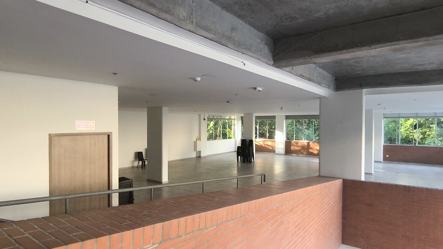 Apartamento de 3 alcobas en venta en Cr. Los Arroyuelos, Ibagué, 60 m² · foto 13 de 19