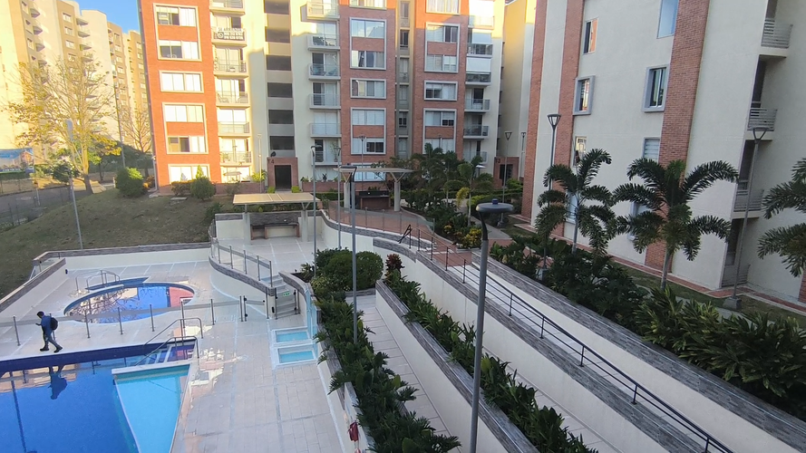 Apartamento de 3 alcobas en venta en Cr. Los Arroyuelos, Ibagué, 60 m² · foto 18 de 19