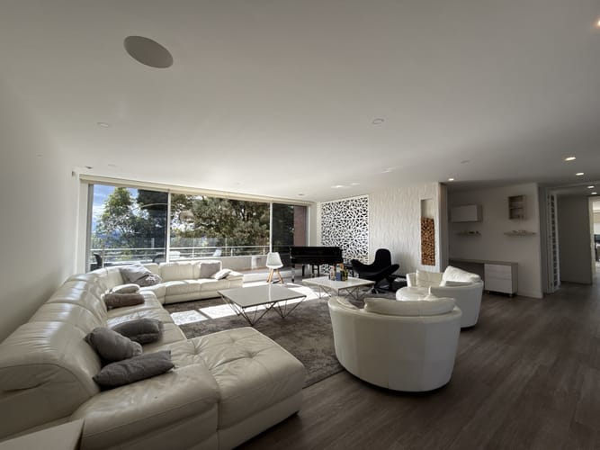 Apartamento de 4 alcobas en venta en Suba Cerros, Bogotá, 293 m² · foto 4 de 22