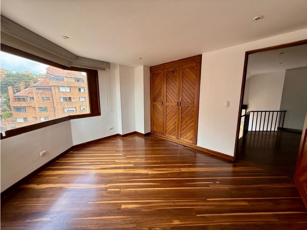 Apartamento en venta en Country Club, Bogotá · foto 7 de 14