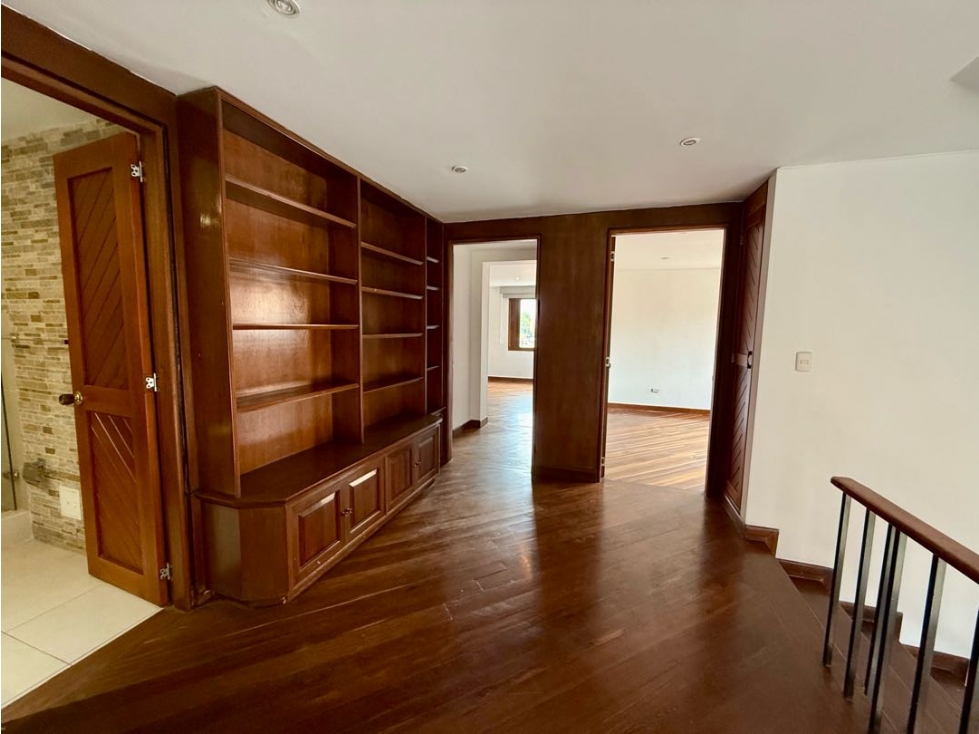 Apartamento en venta en Country Club, Bogotá · foto 10 de 14