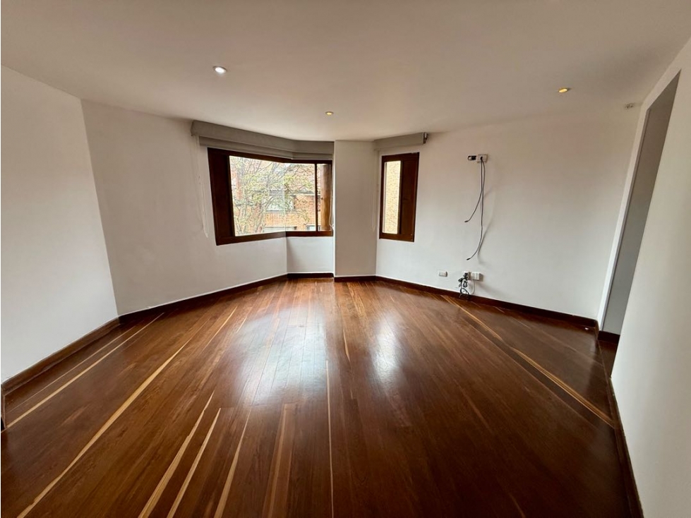 Apartamento en venta en Country Club, Bogotá · foto 13 de 14