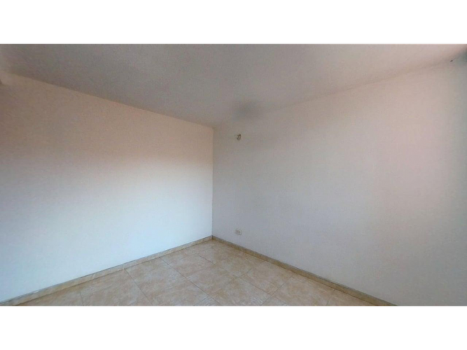 Apartamento de 2 alcobas en venta en Altos De Camilo Torres, Soacha, 48 m² · foto 9 de 16