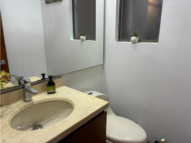 Apartamento de 3 alcobas en venta en Cerros De Suba, Bogotá, 202 m² · foto 8 de 24