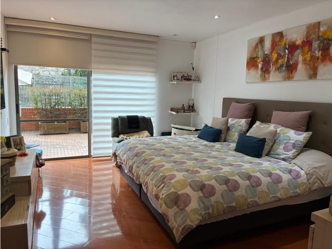 Apartamento de 3 alcobas en venta en Cerros De Suba, Bogotá, 202 m² · foto 11 de 24