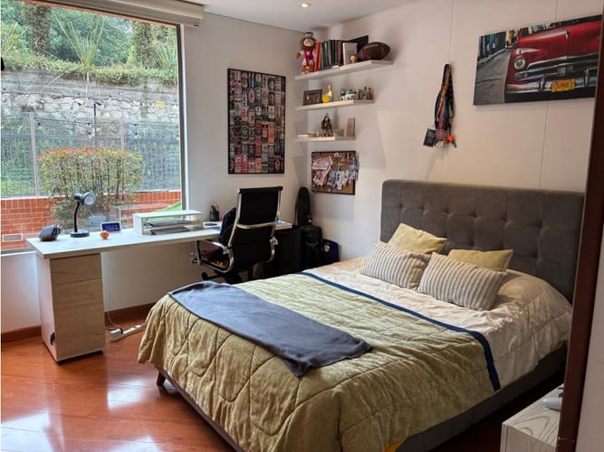 Apartamento de 3 alcobas en venta en Cerros De Suba, Bogotá, 202 m² · foto 13 de 24