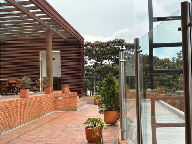 Apartamento de 3 alcobas en venta en Cerros De Suba, Bogotá, 202 m² · foto 21 de 24