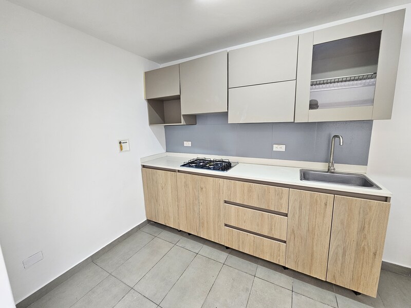 Casa en arriendo en Manila, Medellín · foto 4 de 24