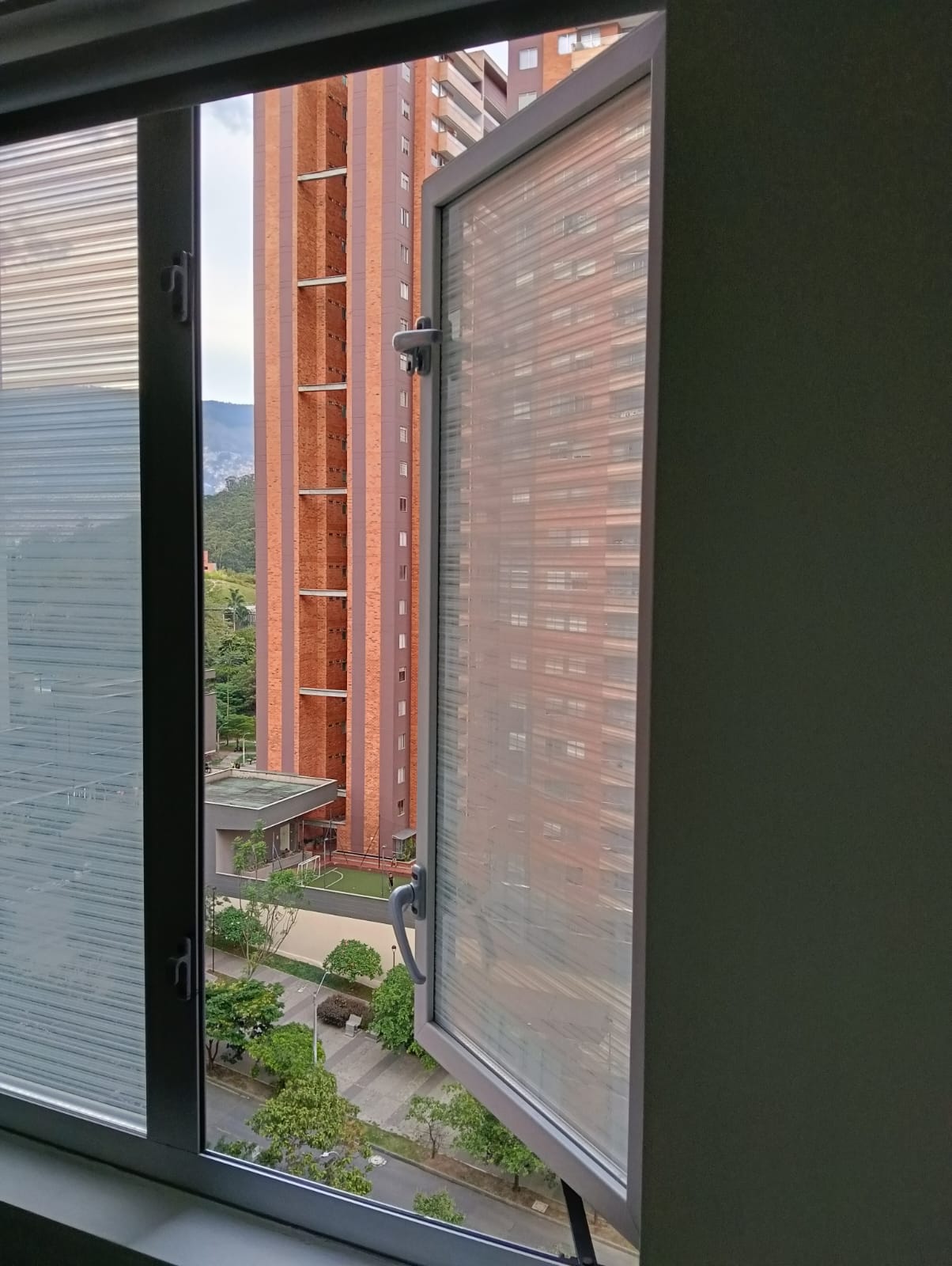 Apartamento en venta en Laureles, Medellín · foto 14 de 20