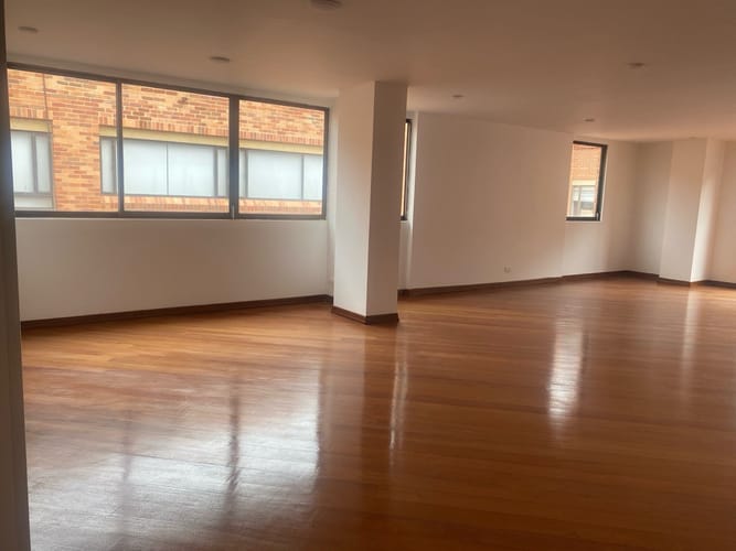 Apartamento de 4 alcobas en venta en Santa Paula, Bogotá, 164 m² · foto 4 de 24