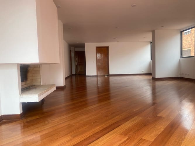 Apartamento de 4 alcobas en venta en Santa Paula, Bogotá, 164 m² · foto 5 de 24
