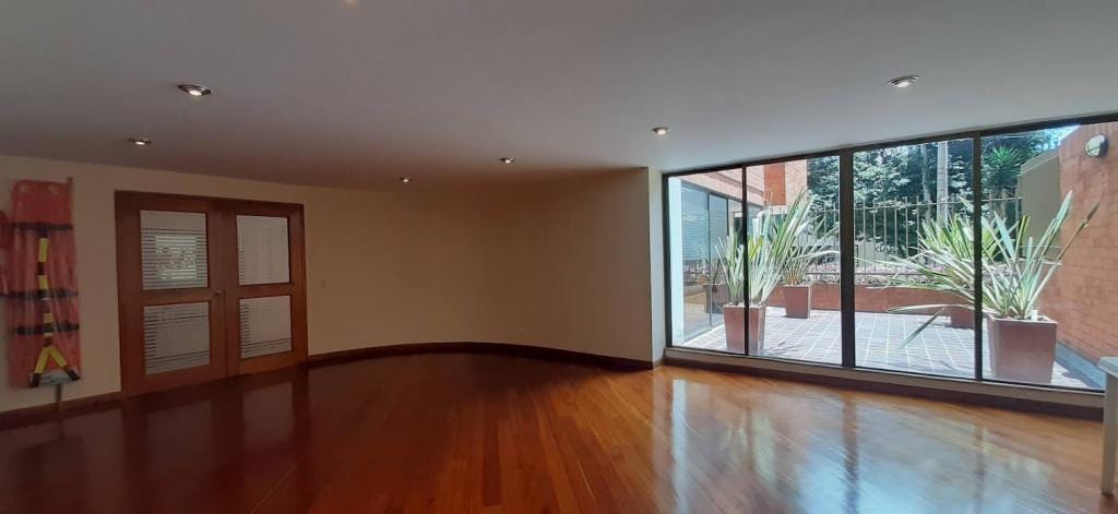 Apartamento de 4 alcobas en venta en Santa Paula, Bogotá, 164 m² · foto 24 de 24