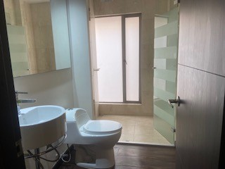 Apartamento en arriendo en Chicó Reservado, Bogotá · foto 18 de 24