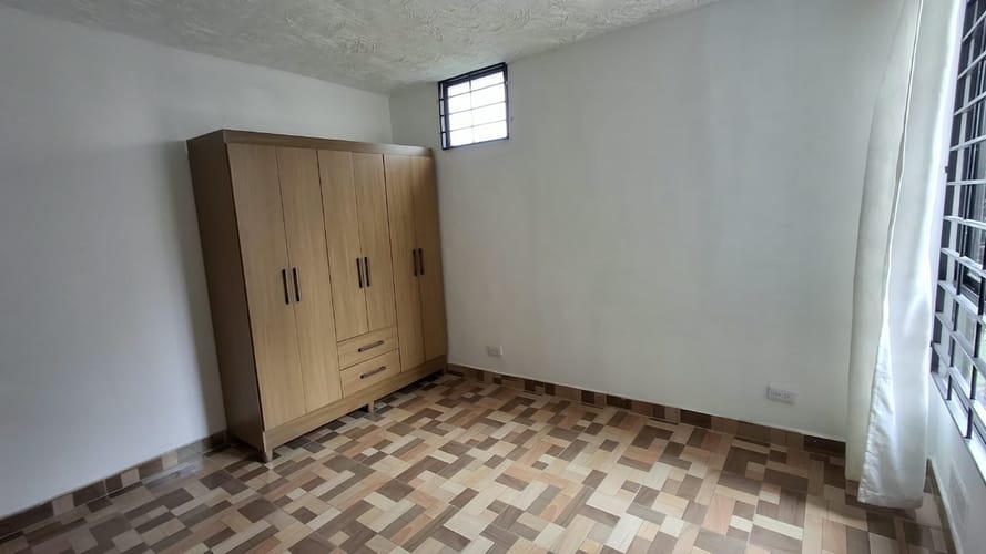Apartamento de 3 alcobas en arriendo en Hacienda Madrid El Prado, Madrid, 49 m² · foto 21 de 24
