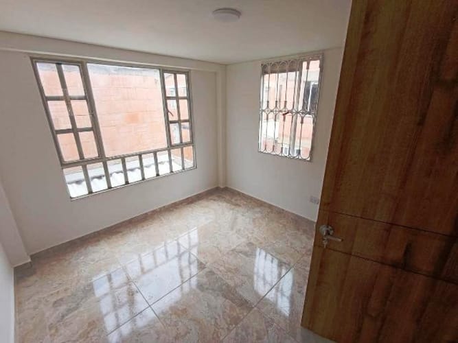 Casa de 3 alcobas en venta en La Capilla, Soacha, 84 m² · foto 3 de 21