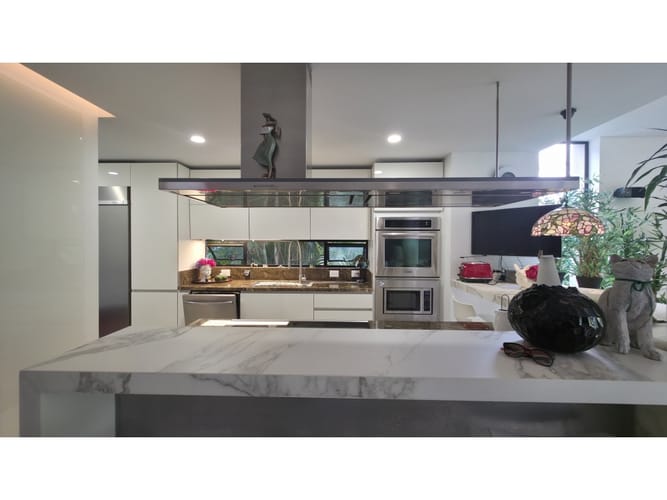 Casa de 3 alcobas en venta en Santa Catalina, Envigado, 290 m² · foto 3 de 24