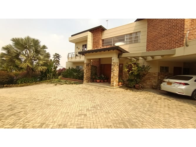 Casa de 6 alcobas en venta en Escobero, Envigado, 656 m² · foto 5 de 24