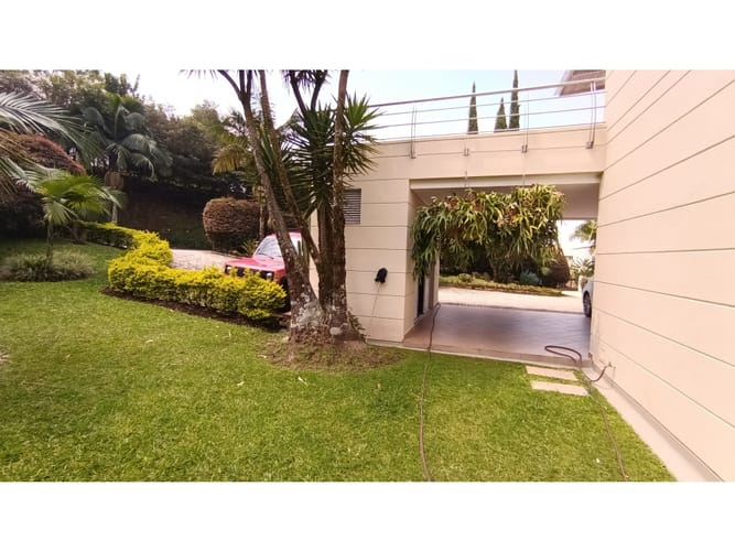 Casa de 6 alcobas en venta en Escobero, Envigado, 656 m² · foto 7 de 24