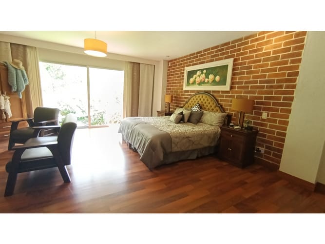 Casa de 6 alcobas en venta en Escobero, Envigado, 656 m² · foto 15 de 24