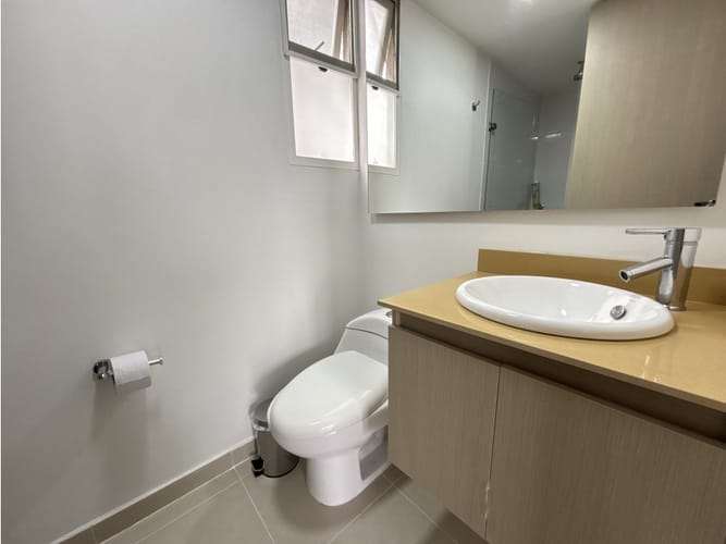 Apartamento de 3 alcobas en venta en El Castillo, Jamundí, 87 m² · foto 12 de 13