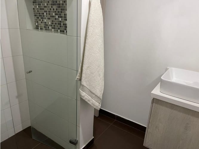 Apartamento de 2 alcobas en venta en Vegas De La Doctora, Sabaneta, 100 m² · foto 15 de 18