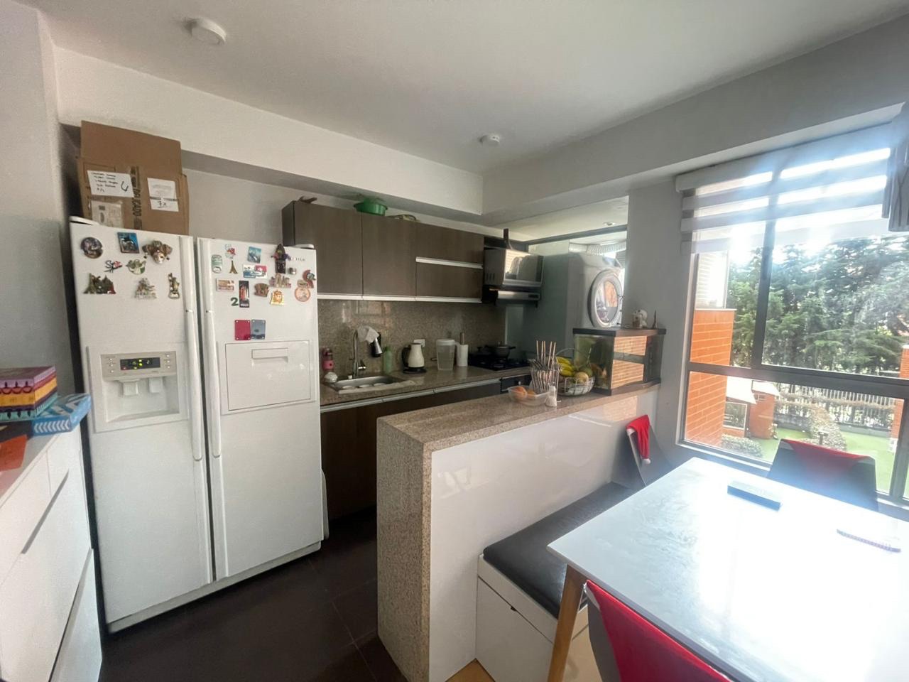 Apartamento en venta en San Antonio Nor - Occidental, Bogotá · foto 2 de 15