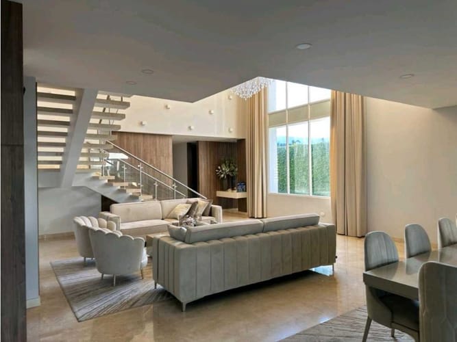 Casa de 4 alcobas en venta en Montebello, Cali, 850 m² · foto 5 de 24