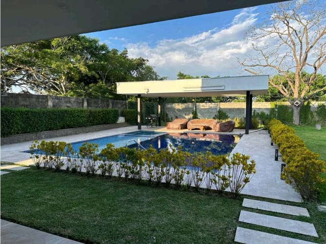 Casa de 4 alcobas en venta en Montebello, Cali, 850 m² · foto 20 de 24