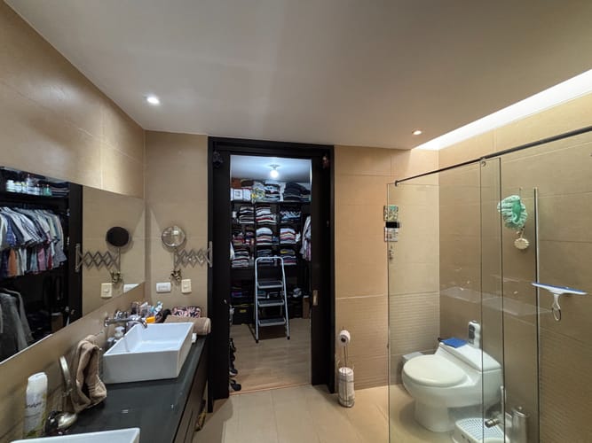 Casa de 4 alcobas en venta en El Esmeraldal, Envigado, 240 m² · foto 17 de 24