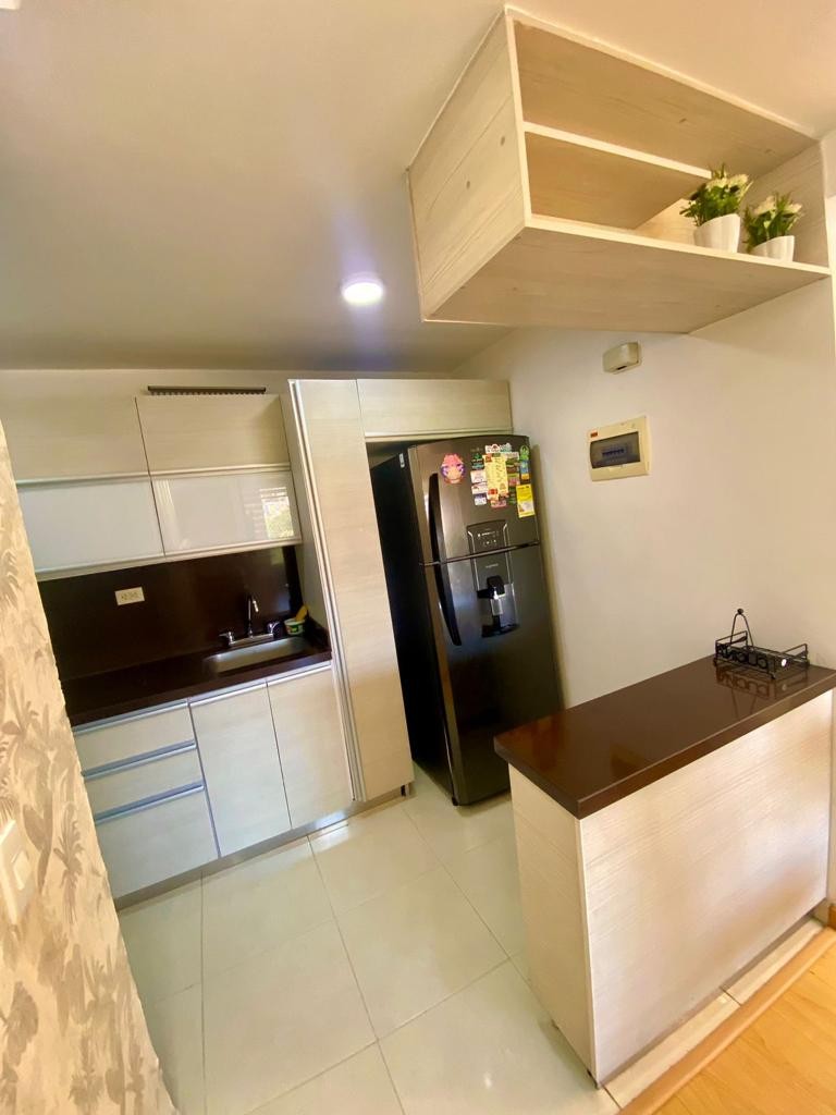 Apartamento en venta en Loma De Los Bernal, Medellín · foto 17 de 24