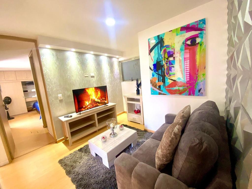 Apartamento en venta en Loma De Los Bernal, Medellín · foto 10 de 24