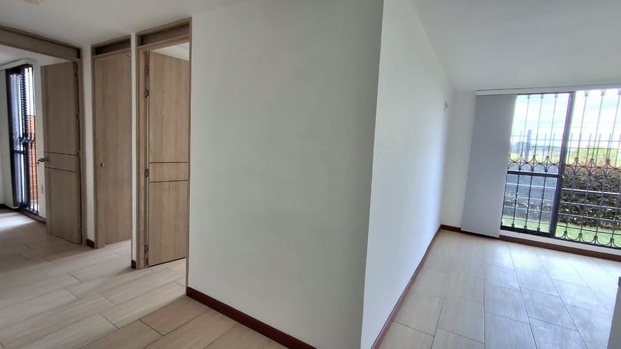 Apartamento de 3 alcobas en venta en Hacienda Madrid El Retiro, Madrid, 63 m² · foto 14 de 24