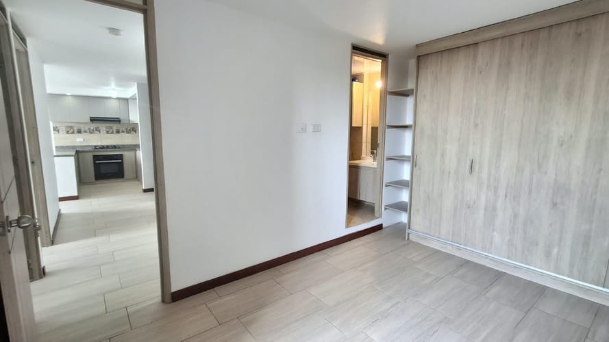 Apartamento de 3 alcobas en venta en Hacienda Madrid El Retiro, Madrid, 63 m² · foto 15 de 24