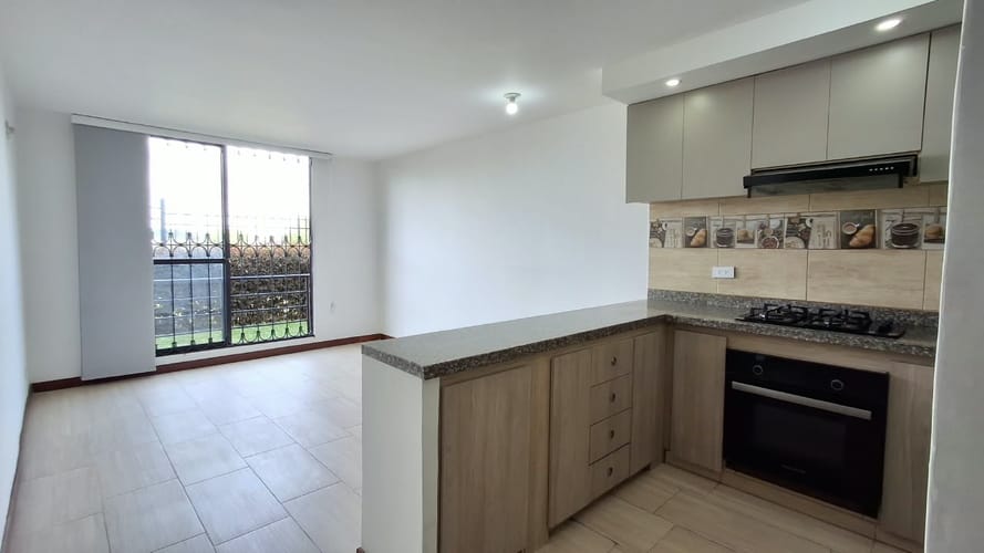 Apartamento de 3 alcobas en venta en Hacienda Madrid El Retiro, Madrid, 63 m² · foto 17 de 24