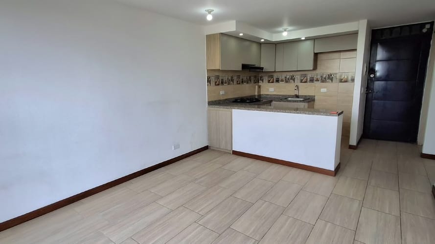 Apartamento de 3 alcobas en venta en Hacienda Madrid El Retiro, Madrid, 63 m² · foto 18 de 24