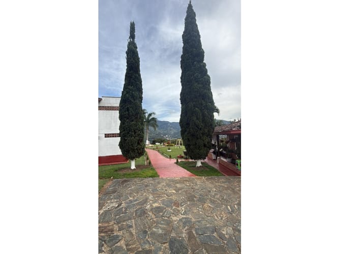 Casa de 5 alcobas en venta en Monta�Ita, Copacabana, 550 m² · foto 7 de 24
