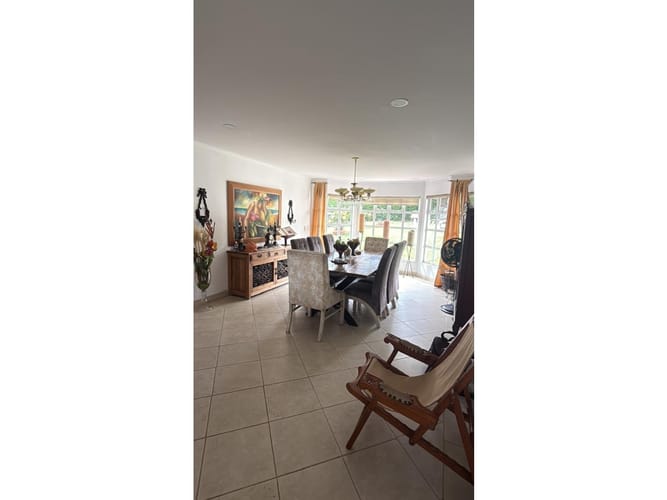 Casa de 5 alcobas en venta en Monta�Ita, Copacabana, 550 m² · foto 19 de 24