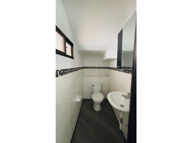 Casa de 3 alcobas en venta en Berlin, Armenia, 107 m² · foto 6 de 20
