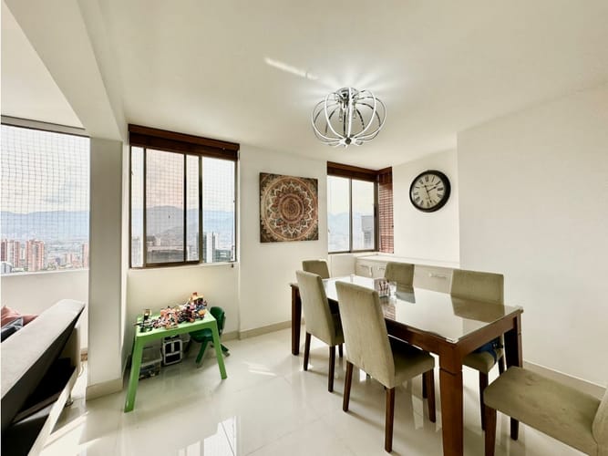 Apartamento de 4 alcobas en venta en Alejandría, Medellín, 170 m² · foto 6 de 24