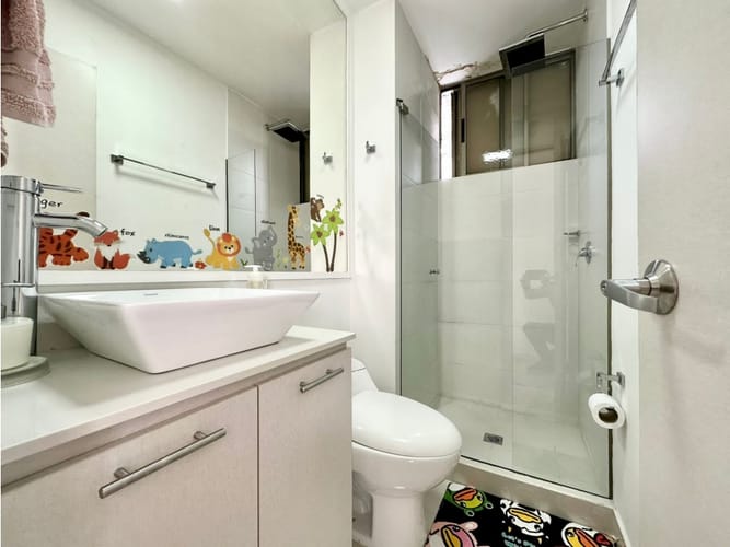 Apartamento de 4 alcobas en venta en Alejandría, Medellín, 170 m² · foto 13 de 24