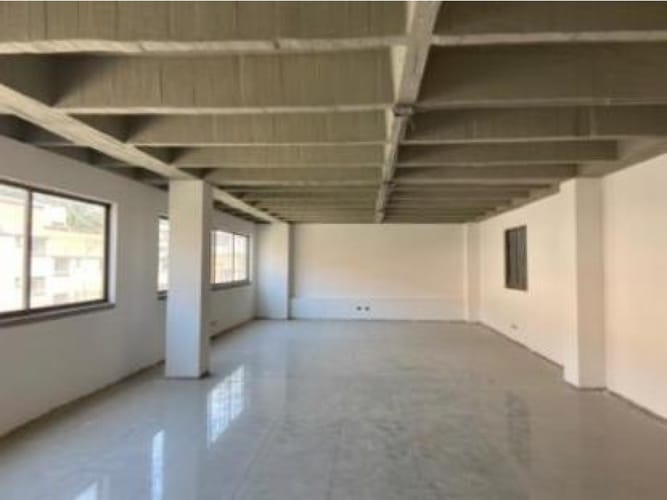 Bodega en arriendo en San Isidro, La Estrella, 2200 m² · foto 5 de 8