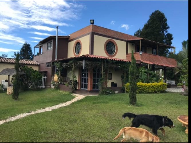 Finca en venta en San Jose, Guarne, 350 m² · foto 3 de 24