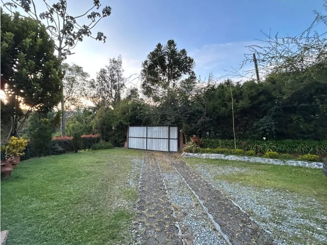 Finca en venta en Guarne, 192 m² · foto 4 de 14